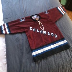 NHL Colorado avalanche hockey jersey NWOT